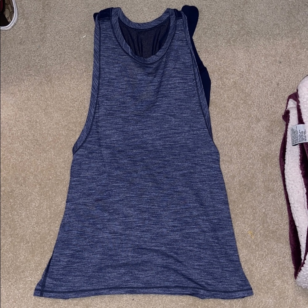 Navy built in bra lulu lemon tank